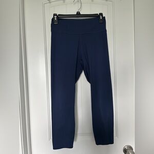 Navy Blue Cropped Leggings